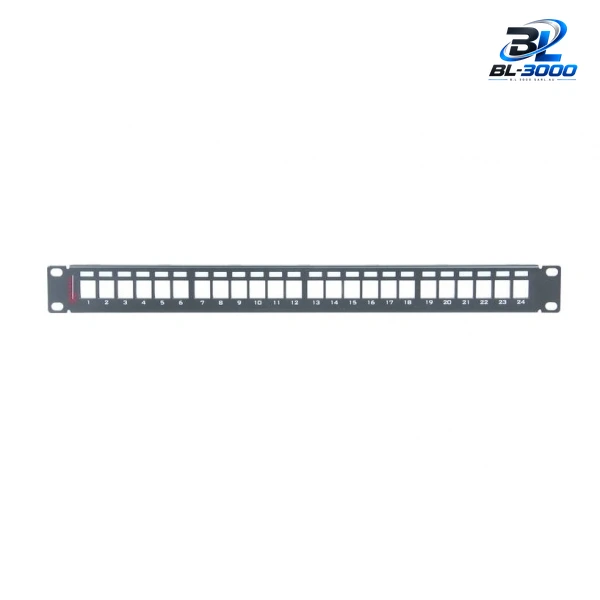 Panneau de brassage modulaire 24U avec passe câble